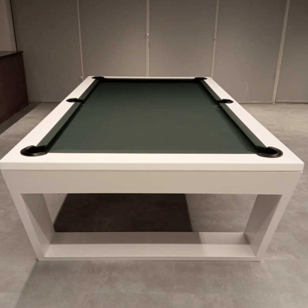 Luxury pool table