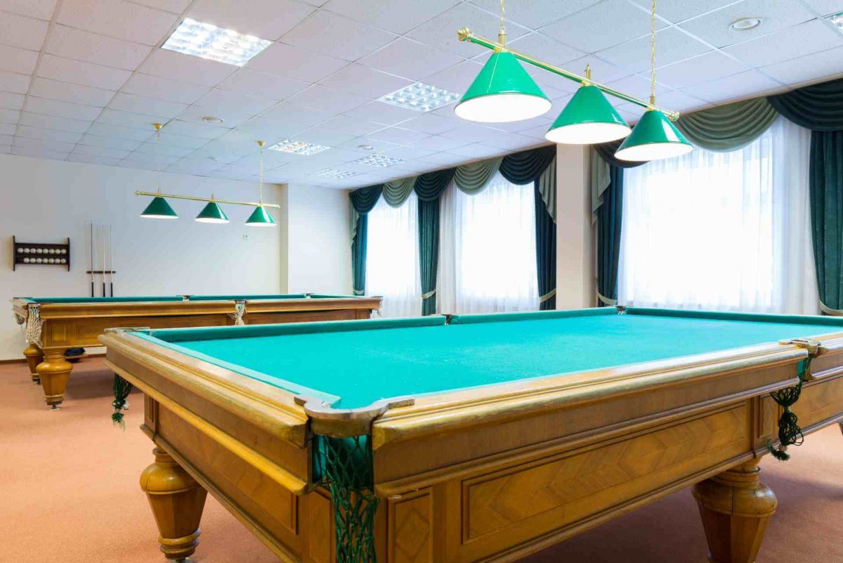 4 Tips For Creating An Ultimate Snooker Game Room